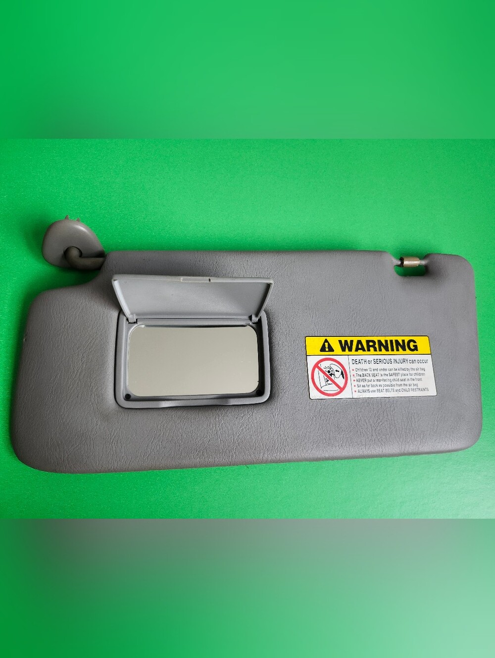 2002-04 Honda CRV Genuine OEM Sun Visor Gray Vinyl Driver's Side W/ VanityMirror